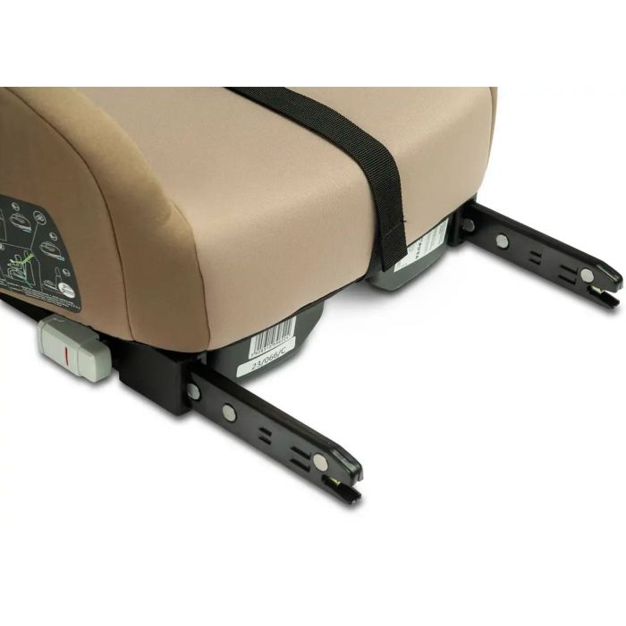 Автокресло бустер Caretero Puma ISOFIX I-SIZE (15-36 кг)