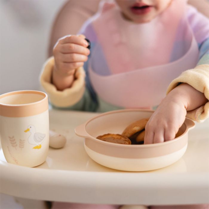 Набор посуды из 3 предметов с присосками Фермер Babyono 1565 Набор посуды из 3 предметов с присосками Фермер Babyono 1565