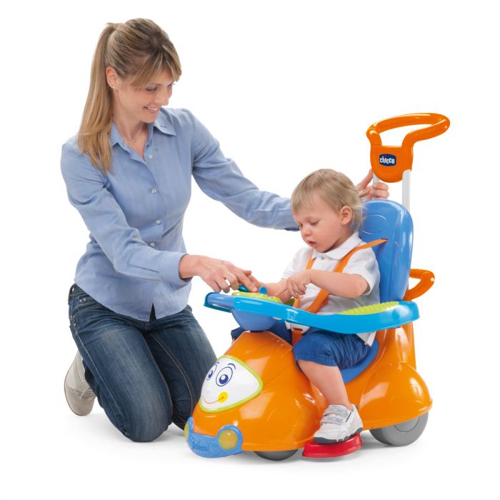 Автомобіль-гойдалка Chicco Quattro (4в1)