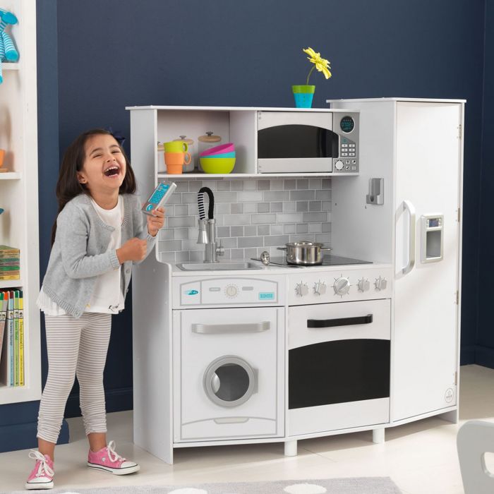 Интерактивная кухня KidKraft 53369 Large Play Kitchen With Lights And Sounds