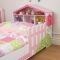 Детская кроватка KidKraft 76255 Dollhouse
