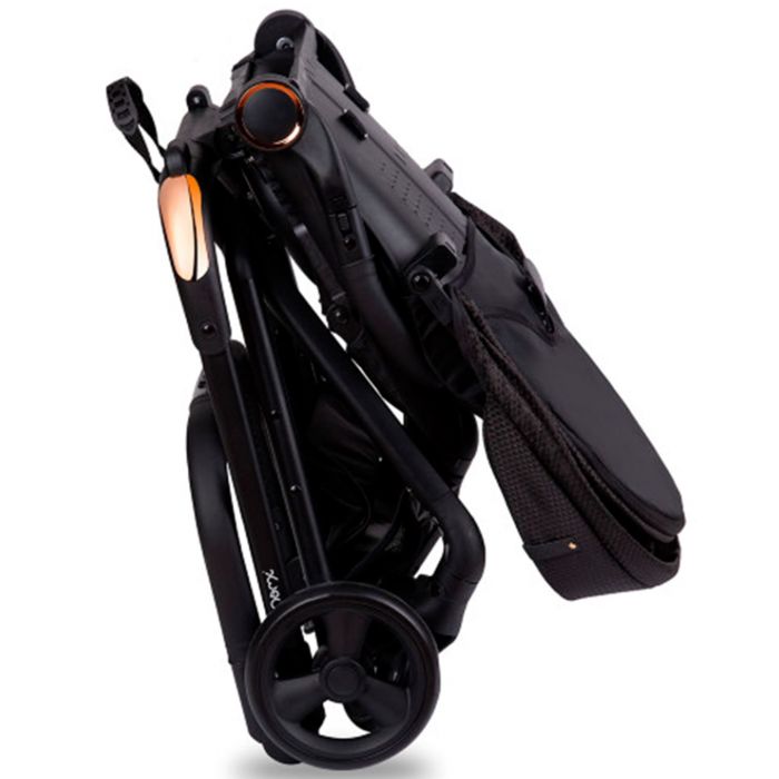 Прогулочная коляска MoMi Adelle