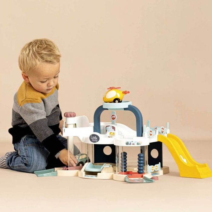 Развивающая игра Smoby 140202 Первый гараж с машинкой